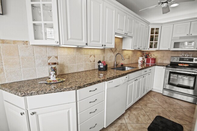 Photo - 1041 Orange Terrace Unit 102