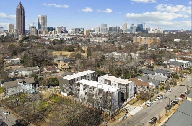 Photo - 456 Parkway Dr NE