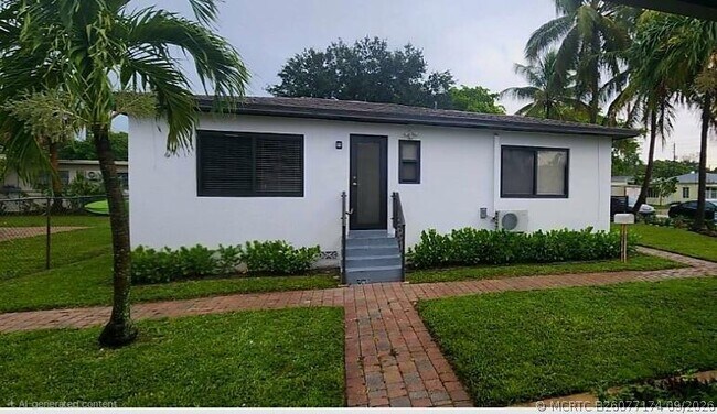 1836 Lincoln St Unit 1