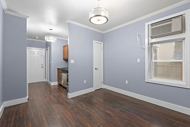 Photo - 151 Sip Ave Unit 7