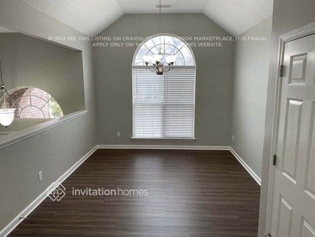 Photo - 6996 Calderwood Dr