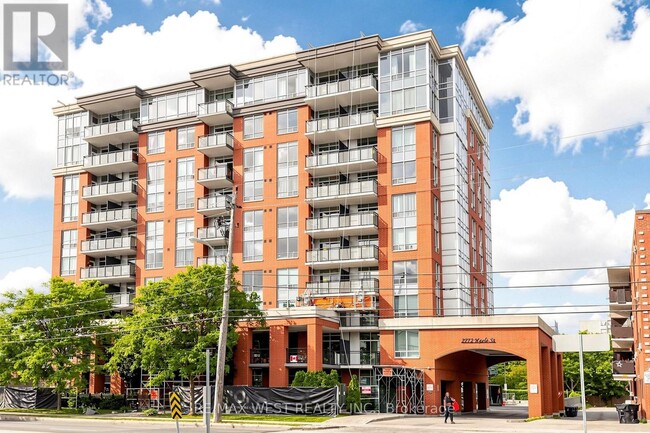 Photo - 2772 Keele St Unit 505
