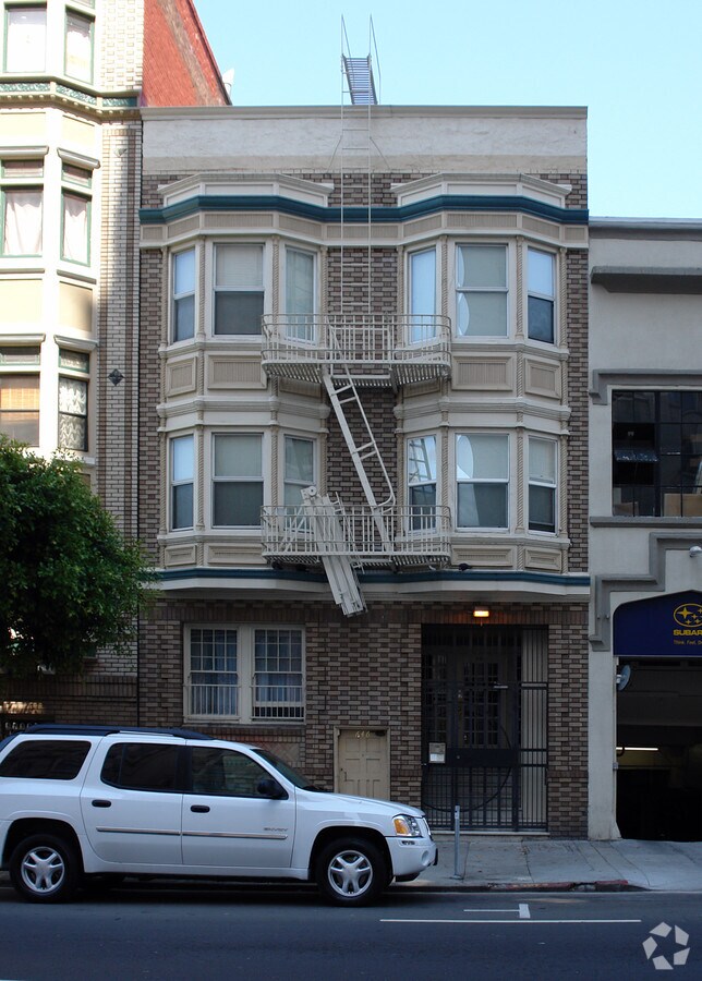 Photo - 646 O'Farrell St