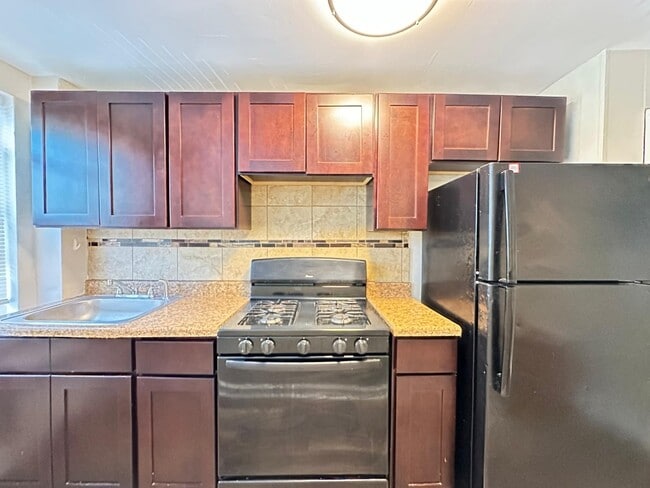 Photo - 6780 Blakemore St Unidad A3