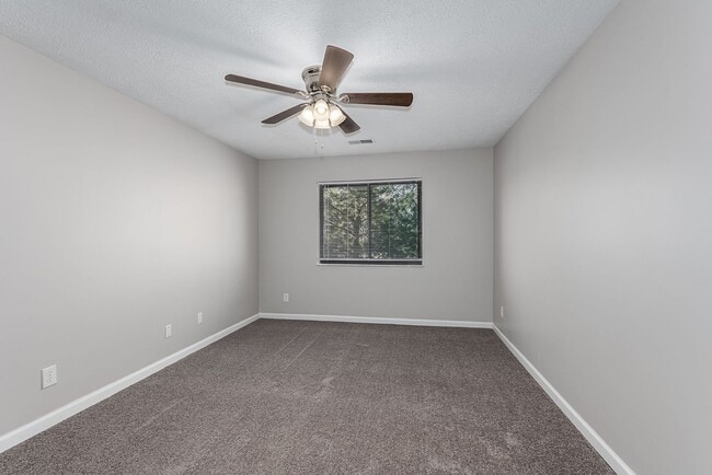 Skyridge Apartment Homes