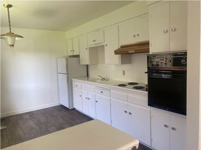 G Street Apartments (gstreet)