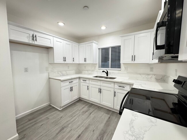 Photo - Stunning 2Bd/2Ba New Build in Riverside!
