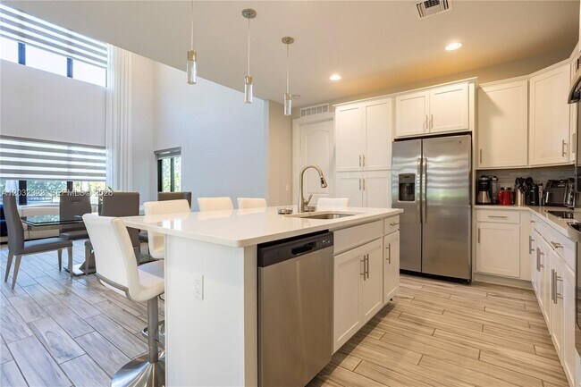 Photo - 10069 Brickhill Dr