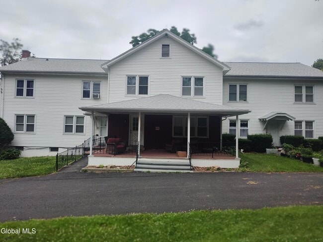 Building Photo - 6656 NY-32 Unit 5E Rental