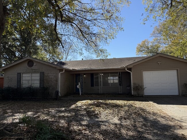 Photo - 7765 Coburn Dr