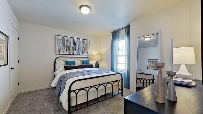 Forestwood-Bedroom - Arabella Apartments