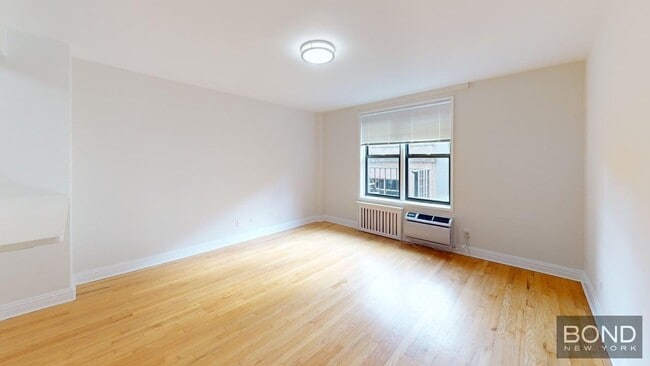 Photo - 151 West 16th-5H Unit 5H