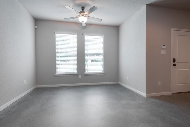 Photo - * MOVE IN SUMMER 7/21/2027 * 5 Bed 3 Bath,...