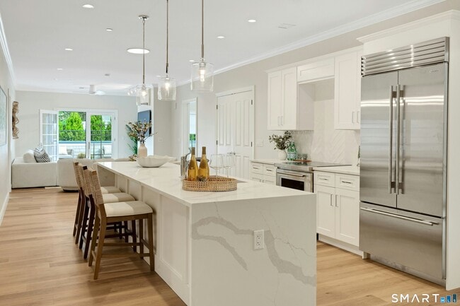 Photo - 340 Heights Rd Unit 316