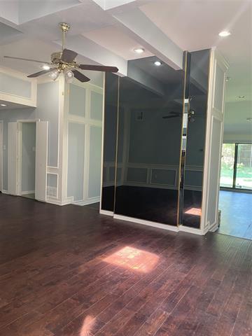 Photo - 6005 Black Berry Ln