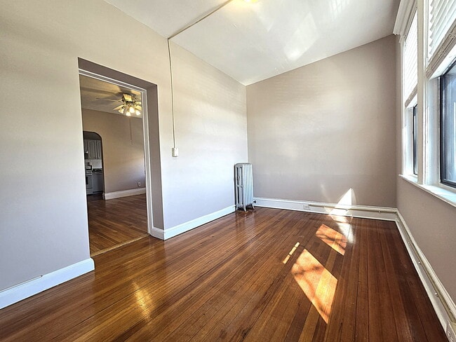 Photo - 25 Alton Pl Unit 6