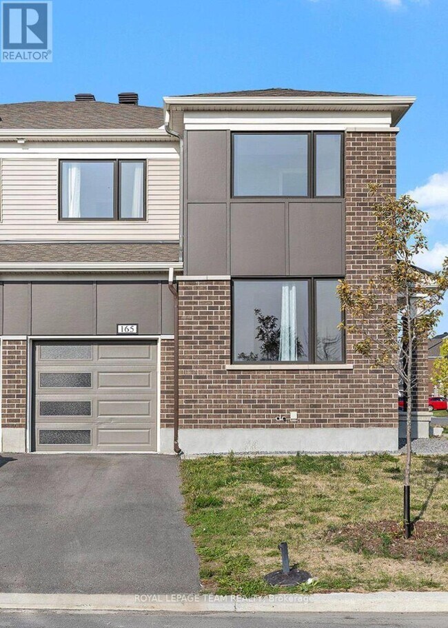 Photo - 165 Yearling Cir