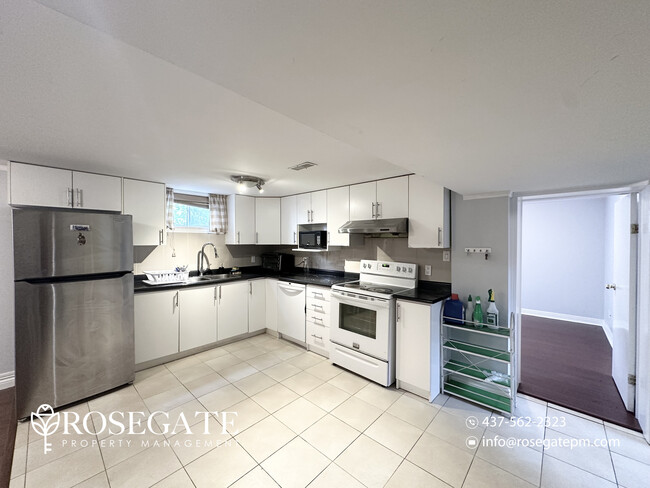 Photo - Spacious 2-Bedroom Basement Apartment with 2 Bathrooms & Internet Included – Scarborough Unit 2
