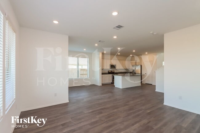 Photo - 7307 Hillside Ave