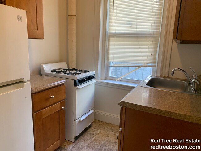 Photo - 1450 Commonwealth Ave Unit 11