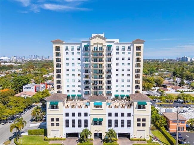 Photo - 1627 SW 37th Ave Apartment Unit 1627 SW 37th Ave  207