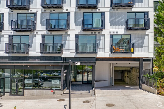 Photo - Lonsdale Square