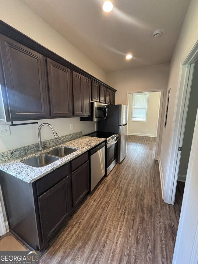 Photo - 2467 Smith Rd