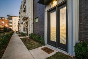 Photo - 1813 Park Ave Unidad 106