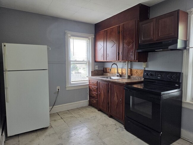 Building Photo - 320 Cleveland Ave Unit Apt 2
