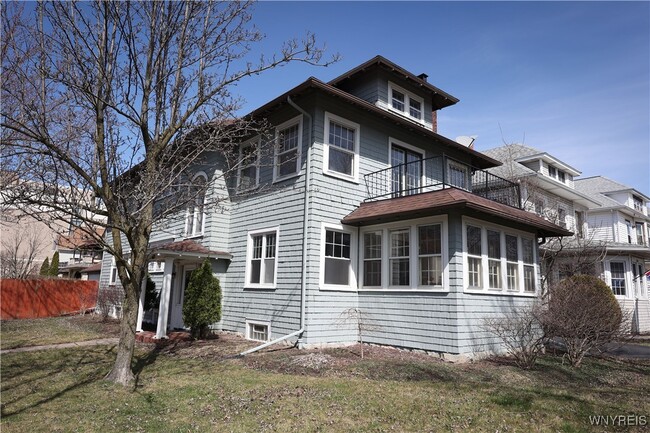 Building Photo - 461 Huntington Ave Rental