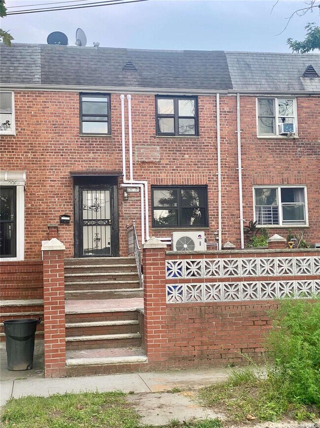 Photo - 150-28 76th Rd House