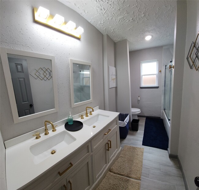 Photo - 9735 Stonemont Rd