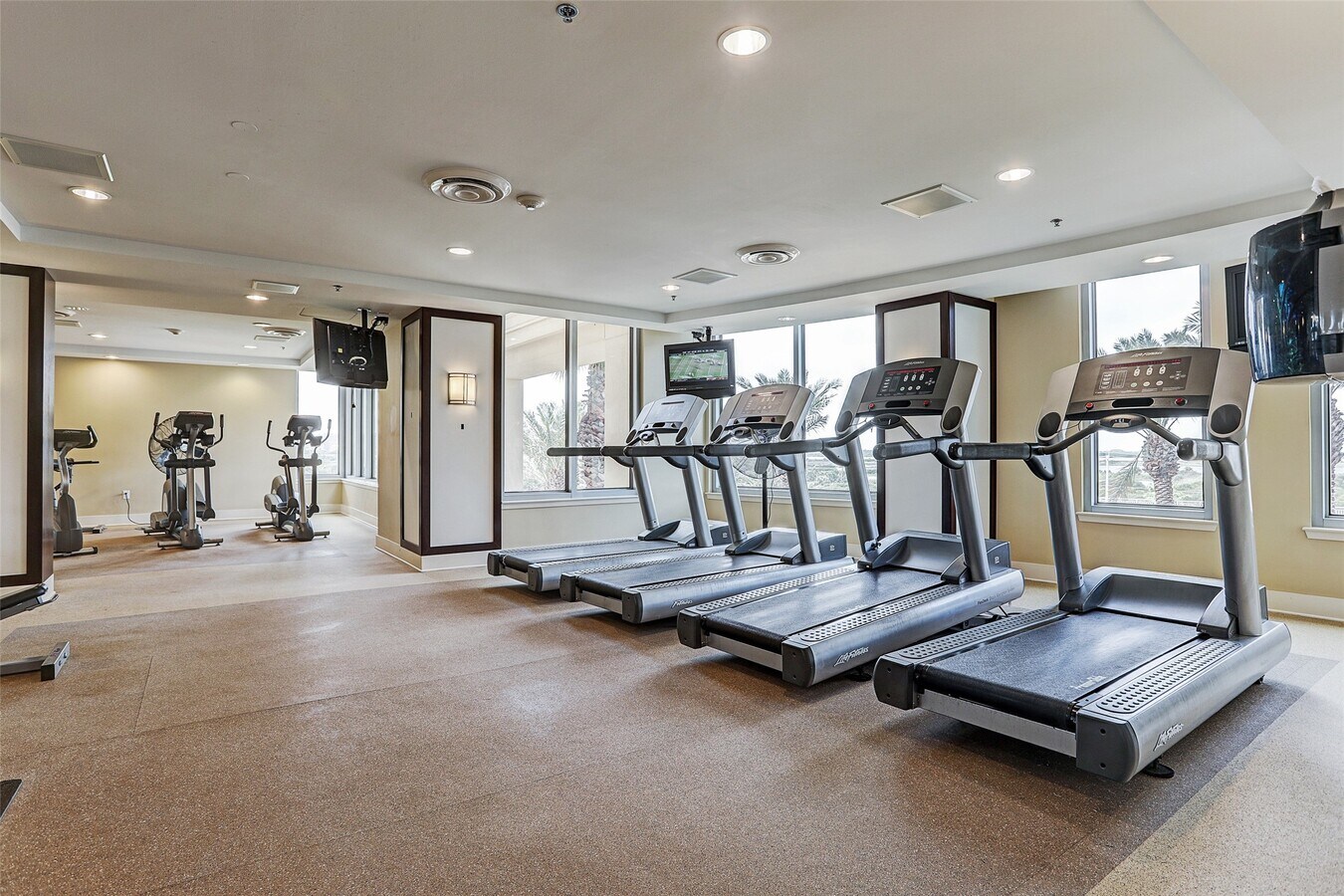 Photo - 801 E Beach Dr Unit BC0412