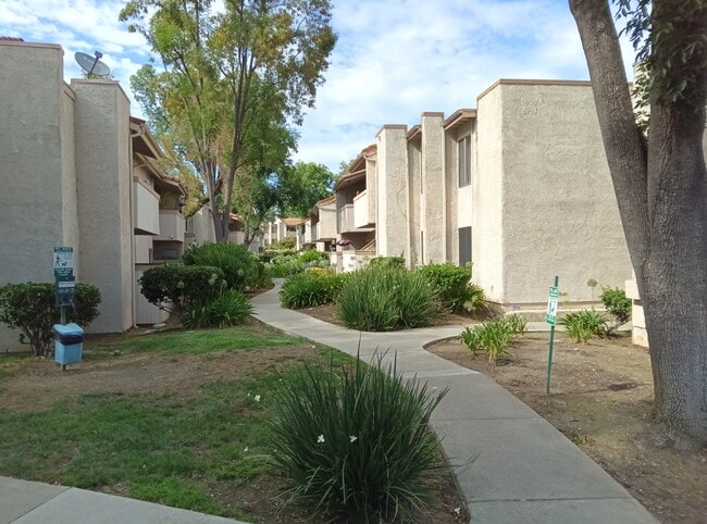 Unit on the right - 28947 Thousand Oaks Blvd Unit 115