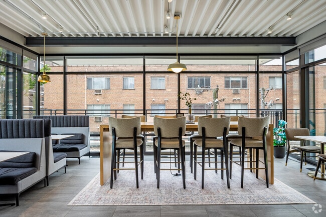 Club Room - 1717 Apartments