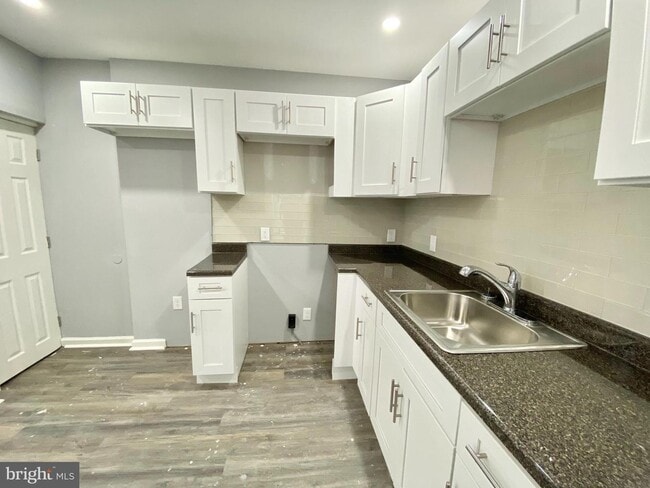 Photo - 2134 E Birch St