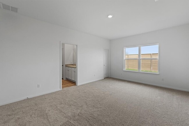 Photo - 14400 Wahlbergs Wy