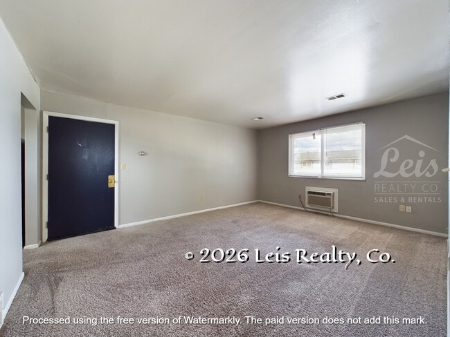 Photo - 405 N Owens Dr Unit 4