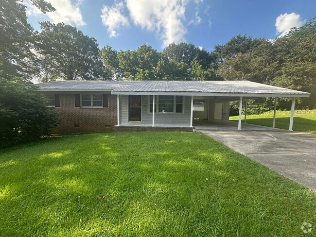 Building Photo - 729 W 38th St Rental