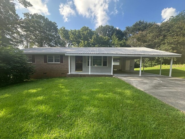 Photo - 729 W 38th St Casa