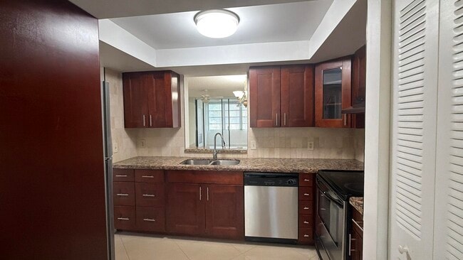 Photo - 7380 NW 18th St Unidad 204