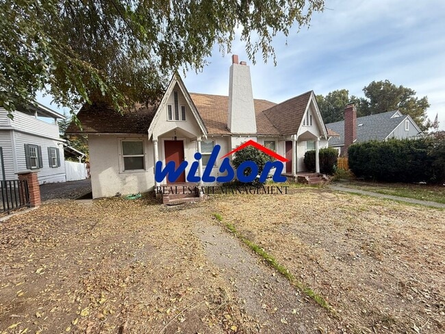 Building Photo - 211 S 16th Ave Unit 211