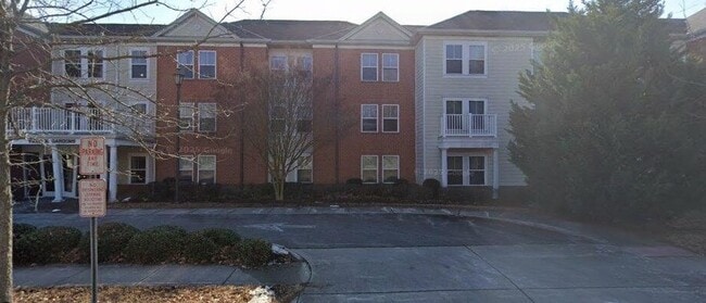 Building Photo - 1225 W 39th St Rental