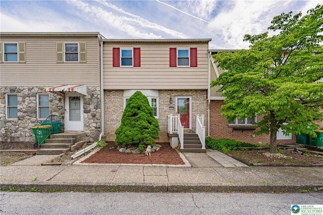 Photo - 5650 Greens Dr