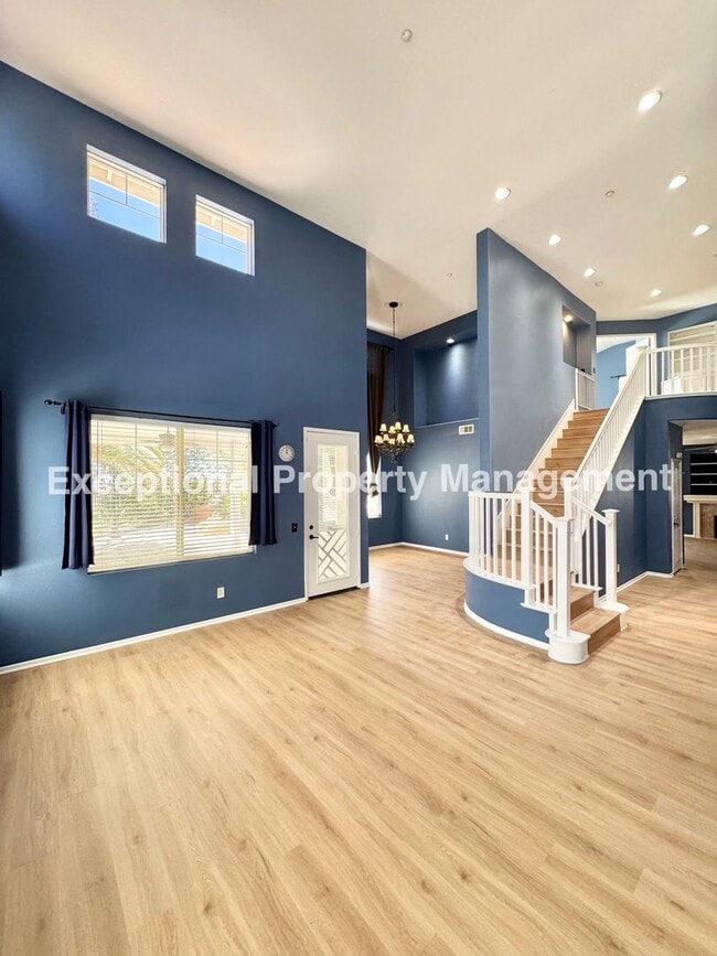 Photo - 14855 Hedge Row Ct