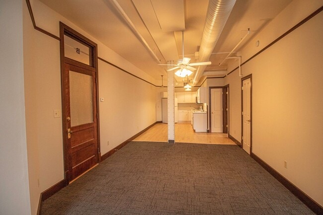 Photo - Sharp Building - RESIDENTIAL Unit 516 Main St  B