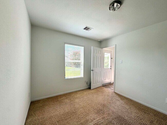 Photo - 2803 S Red Birch Cir