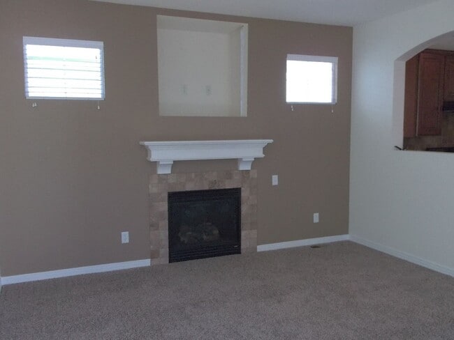 Photo - Comfortable & Roomy 3 Bedroom Home – Available August 10