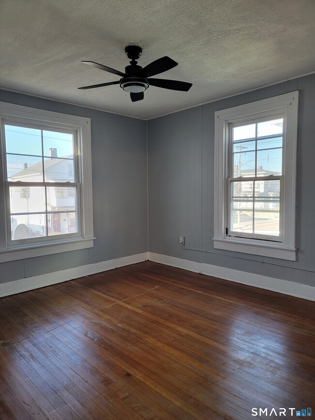 Photo - 116 Park St Unit 2