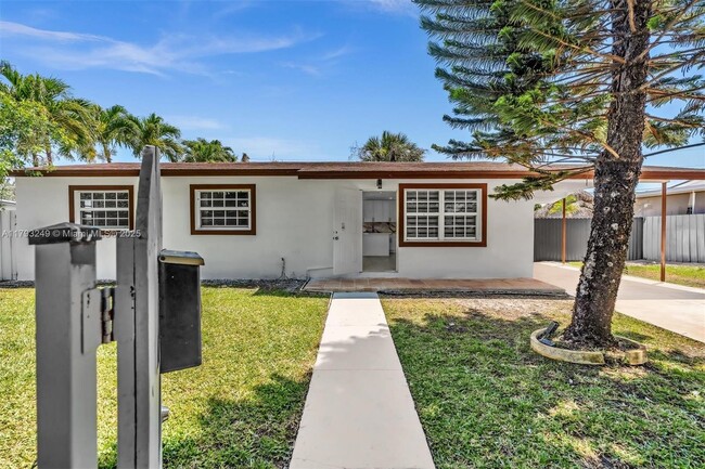 Photo - 11790 SW 34th St House